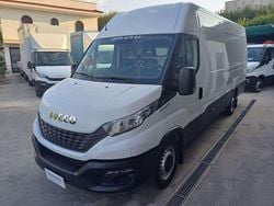 Bianco Usata 2019 Iveco Daily Furgone | 21.900 € (Buon prezzo)