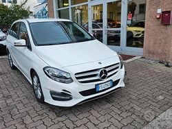 Bianco Usata 2018 Mercedes B180 Executive Monovolume | 16.500 € (Buon prezzo)