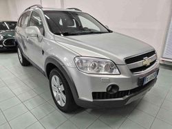 Argento metallizzato Usata 2007 Chevrolet Captiva SUV | 5700 € (Buon prezzo)