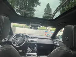 Nero(met.) Usata 2018 Land Rover Range Rover Velar R-Dynamic SUV | 26.900 € (Buon prezzo)