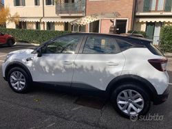 Usata 2022 Renault Captur SUV | 18.500 €
