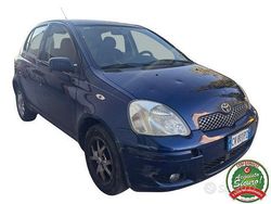 Blu Usata 2005 Toyota Yaris Sol Tre volumi | 1250 € (Ottimo prezzo)