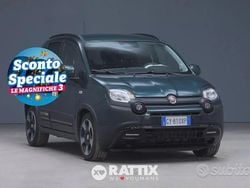 Verde Usata 2025 Fiat Panda Cross Tre volumi | 11.700 € (Buon prezzo)