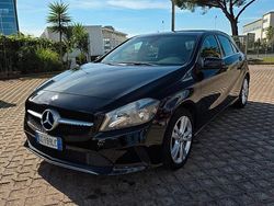 Nero Usata 2016 Mercedes A180 Tre volumi | 13.900 €