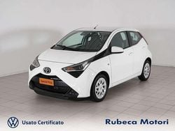Bianco Usata 2018 Toyota Aygo X-play Due volumi | 8500 € (Buon prezzo)