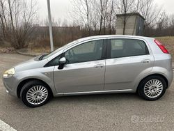 Grigio Usata 2007 Fiat Grande Punto Due volumi | 2700 € (Cara)