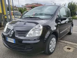 Usata 2007 Renault Modus Dynamique Monovolume | 2500 € (Buon prezzo)