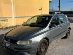 Grigio Usata 2005 Fiat Stilo Tre volumi | 599 € (Super prezzo)