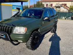 Usata 2004 Jeep Cherokee SUV | 6200 € (Cara)