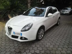 Bianco Usata 2014 Alfa Romeo Giulietta Exclusive Due volumi | 6500 € (Buon prezzo)