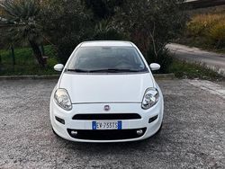 Bianco Usata 2014 Fiat Punto Lounge Tre volumi | 4900 € (Buon prezzo)