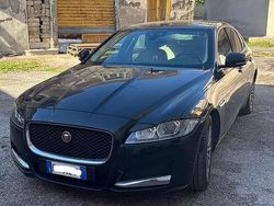 Nero Usata 2016 Jaguar XF Business Edition Tre volumi | 11.500 € (Super prezzo)