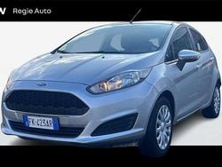 Grigio Usata 2017 Ford Fiesta Due volumi | 6700 € (Buon prezzo)
