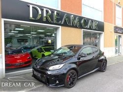 Bianco pastello Usata 2024 Toyota Yaris Due volumi | 35.990 € (Buon prezzo)