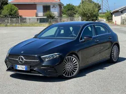 Nero Usata 2023 Mercedes A200 AMG Line Premium Plus Tre volumi | 32.200 € (Ottimo prezzo)