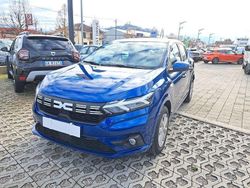 Blu Usata 2023 Dacia Sandero Expression Tre volumi | 14.490 € (Buon prezzo)