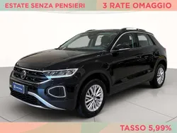 Deep black perlato Usata 2024 VW T-Roc Life SUV | 25.900 € (Buon prezzo)