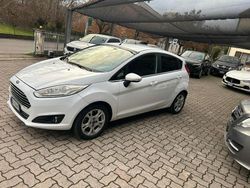 Bianco Usata 2016 Ford Fiesta Titanium Tre volumi | 6900 € (Buon prezzo)