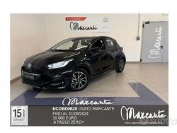 Nero Usata 2020 Toyota Yaris Hybrid Trend Tre volumi | 17.500 € (Cara)