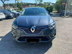 Grigio Usata 2018 Renault Mégane IV Business Tre volumi | 12.500 € (Super prezzo)