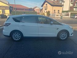 Bianco Usata 2016 Ford S-MAX S Monovolume | 10.900 €