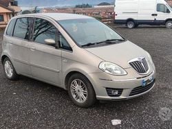 Marrone Usata 2008 Lancia Musa Monovolume | 3000 € (Buon prezzo)