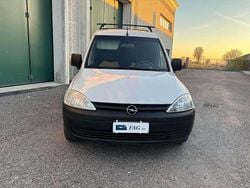 Bianco Usata 2011 Opel Combo Furgone | 4000 €