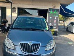 Grigio Usata 2011 Lancia Musa Monovolume | 5000 € (Buon prezzo)