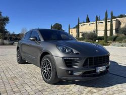 Grigio Usata 2016 Porsche Macan SUV | 29.000 € (Ottimo prezzo)