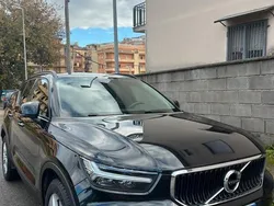 Usata 2019 Volvo XC40 Business Edition SUV | 23.900 € (Buon prezzo)