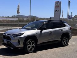 Usata 2023 Toyota RAV4 Hybrid Style SUV | 44.000 € (Molto cara)
