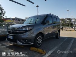 Grigio Usata 2018 Fiat Doblò Trekking Monovolume | 15.000 € (Molto cara)