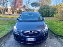 Usata 2013 Opel Zafira Tourer Cosmo Monovolume | 12.900 € (Molto cara)