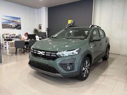 Linchen kaki Nuova 2025 Dacia Sandero Expression Due volumi | 16.700 € (Buon prezzo)