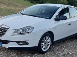 Bianco Usata 2012 Lancia Delta Due volumi | 1500 €