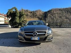Oro Usata 2011 Mercedes CLS350 Tre volumi | 13.900 € (Ottimo prezzo)
