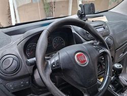 Grigio Usata 2012 Fiat Qubo Trekking Monovolume | 4000 € (Buon prezzo)