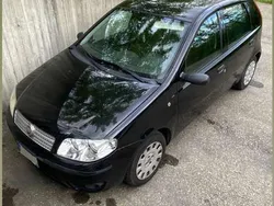 Usata 2009 Fiat Punto Active Due volumi | 2500 € (Buon prezzo)