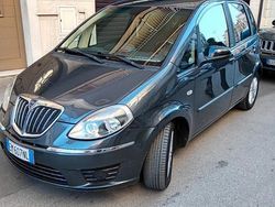 Grigio Usata 2012 Lancia Musa Monovolume | 4300 €