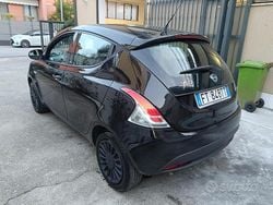 Blu Usata 2018 Lancia Ypsilon Due volumi | 8300 € (Ottimo prezzo)