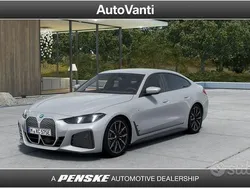 Grigio Nuova 2024 BMW i4 M Sport Tre volumi | 56.570 € (Ottimo prezzo)