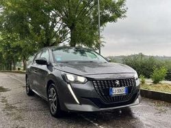 Usata 2022 Peugeot 208 Active Due volumi | 12.000 € (Buon prezzo)