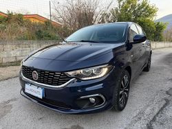 Blu Usata 2017 Fiat Tipo Lounge Tre volumi | 9990 € (Buon prezzo)