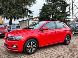 Rosso Usata 2019 VW Polo Tre volumi | 13.980 € (Buon prezzo)