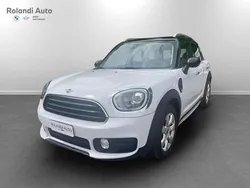 Light white Usata 2019 Mini Cooper D Countryman Hype SUV | 20.400 € (Buon prezzo)