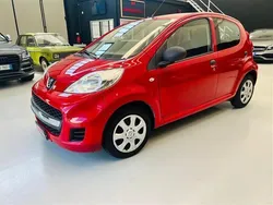 Nessuno(met.) Usata 2012 Peugeot 107 Access Due volumi | 4490 € (Buon prezzo)