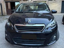 Grigio Usata 2014 Peugeot 108 Active Due volumi | 7500 € (Buon prezzo)