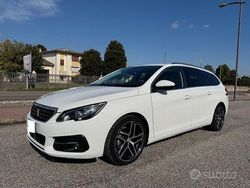 Bianco Usata 2018 Peugeot 308 Active Station wagon | 12.800 € (Buon prezzo)