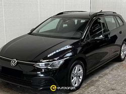 Nero Usata 2021 VW Golf VIII Life Station wagon | 28.950 € (Molto cara)