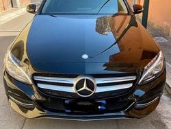 Nero Usata 2015 Mercedes C220 Tre volumi | 12.000 € (Buon prezzo)
